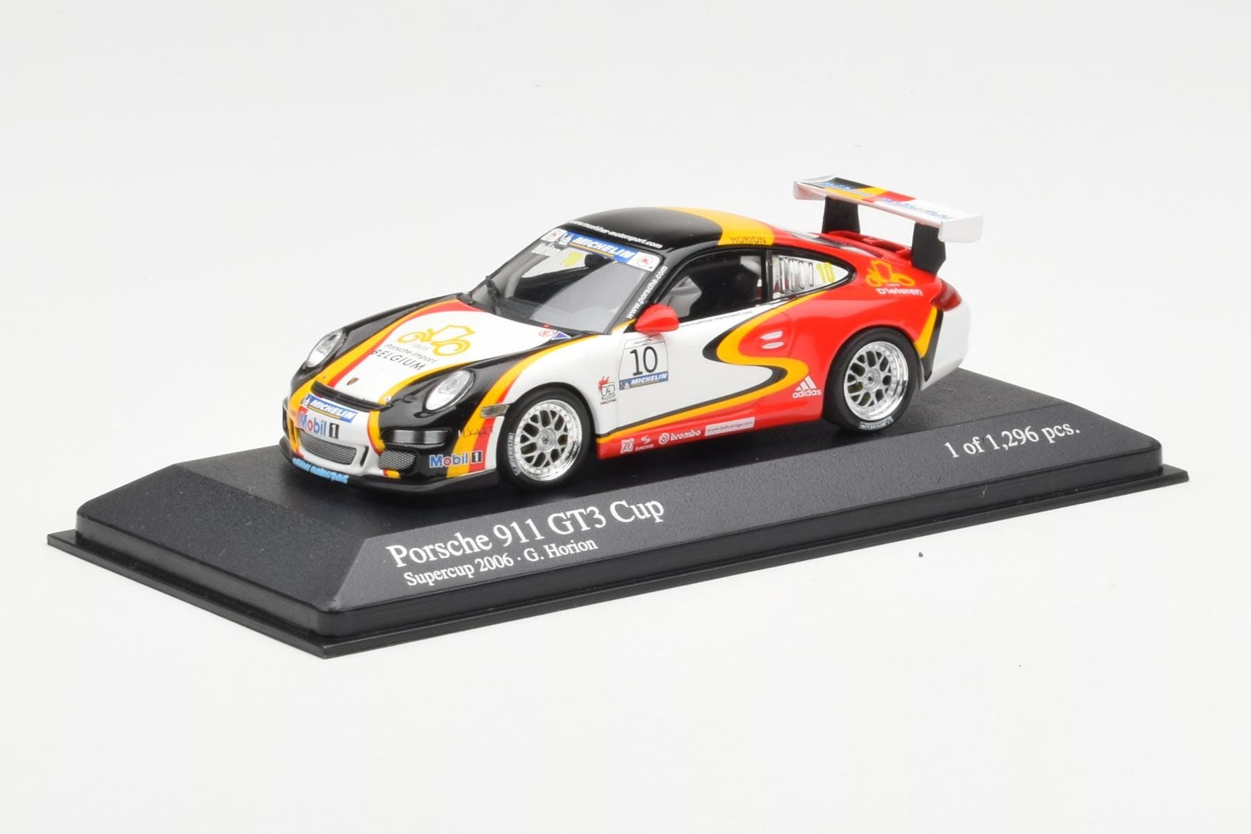 Porsche 911 996 GT3 Cup #10 G. Horion Porsche Supercup 2006 Minichamps 1:43 400066410 Diecast — photo 2 of 4