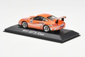 Porsche 911 996 GT3 Cup #88 Adidas Minichamps 1:43 WAP02012217 Diecast — photo 3 of 4