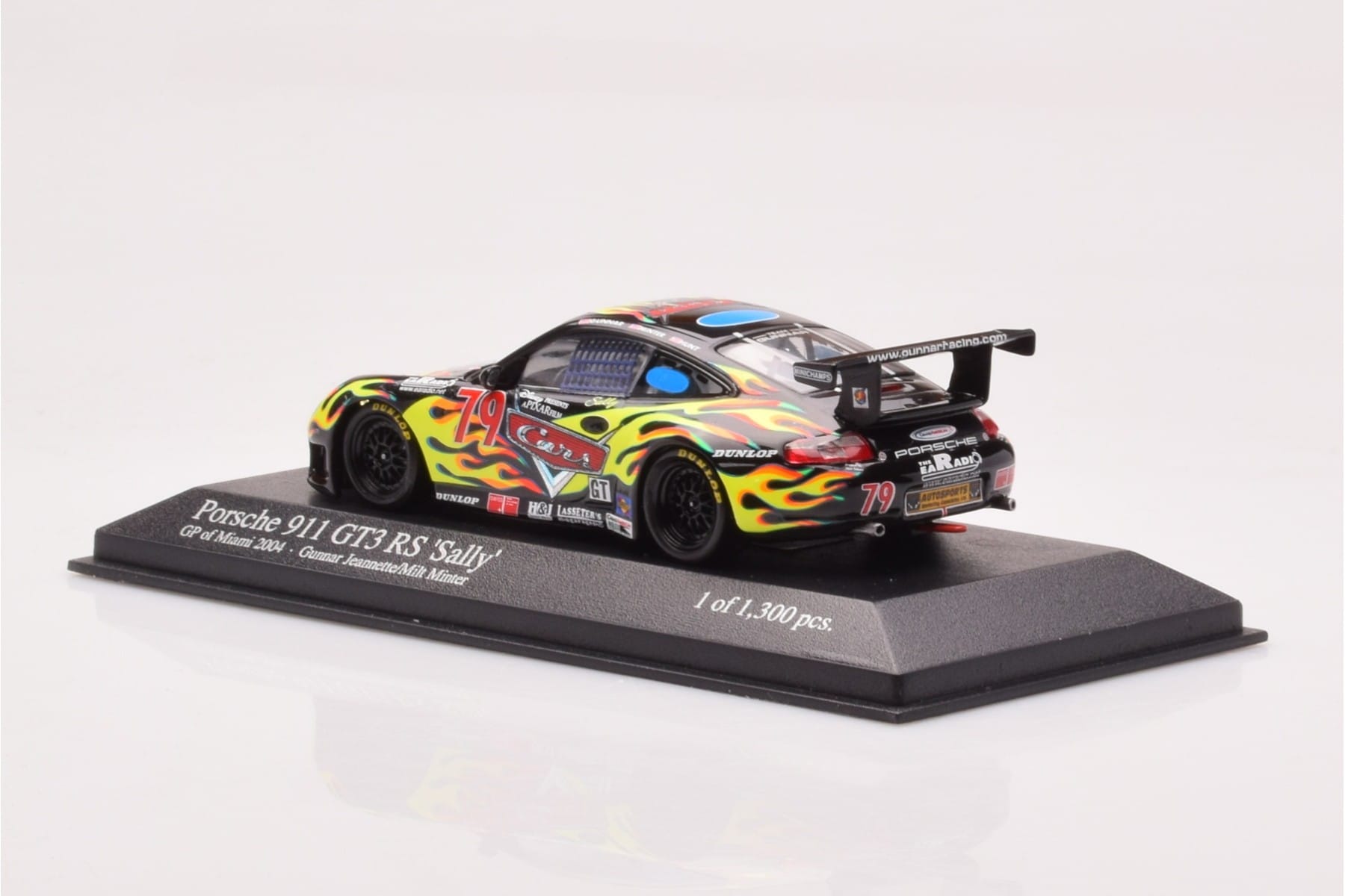 Porsche 911 996 GT3 RS Sally #79 Jeanette / Minter GP of Miami 2004 Minichamps 1:43 400046979 Diecast — photo 3 of 4