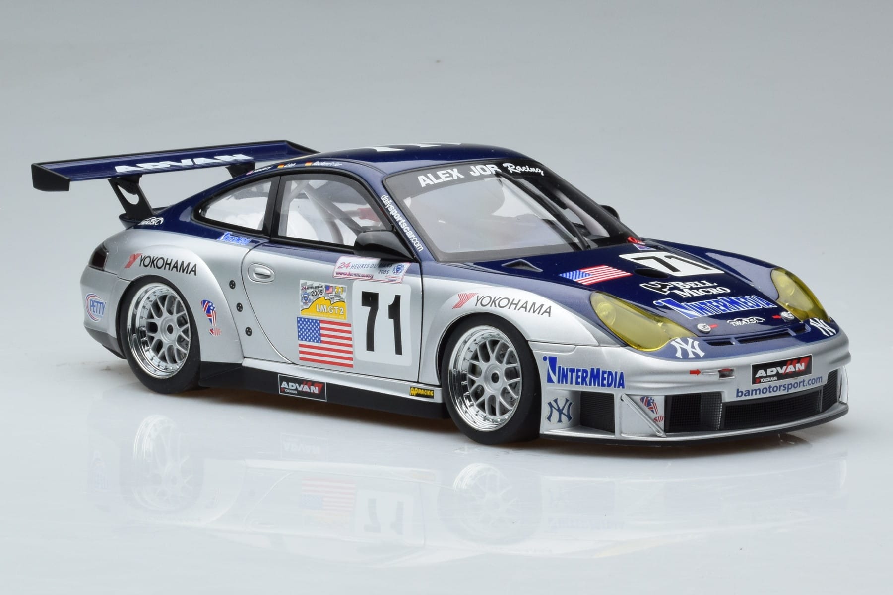Porsche 911 996 GT3 RSR #71 A. Job 2005 AUTOart 1:18 80583 Diecast — photo 5 of 7