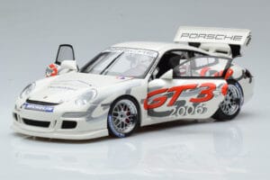 Porsche 911 997 GT3 Cup Deutschland Livery AUTOart 1:18 80681 Diecast — photo 2 of 7