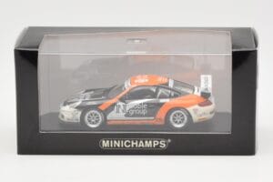 Porsche 911 997 GT3 Cup Noble Group #9 R. Meins Carrera Cup Asia Macau 2007 Minichamps 1:43 400076419 Diecast — photo 4 of 4