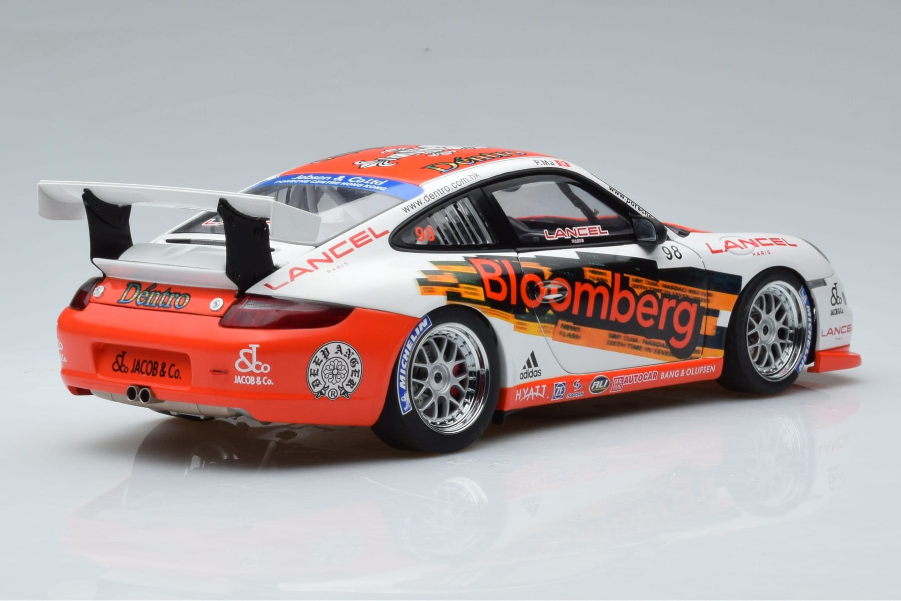 Porsche 911 997 GT3 Cup #98 P. Ma Carrera Cup Asia 2006 AUTOart 1:18 80689 Diecast — photo 3 of 7
