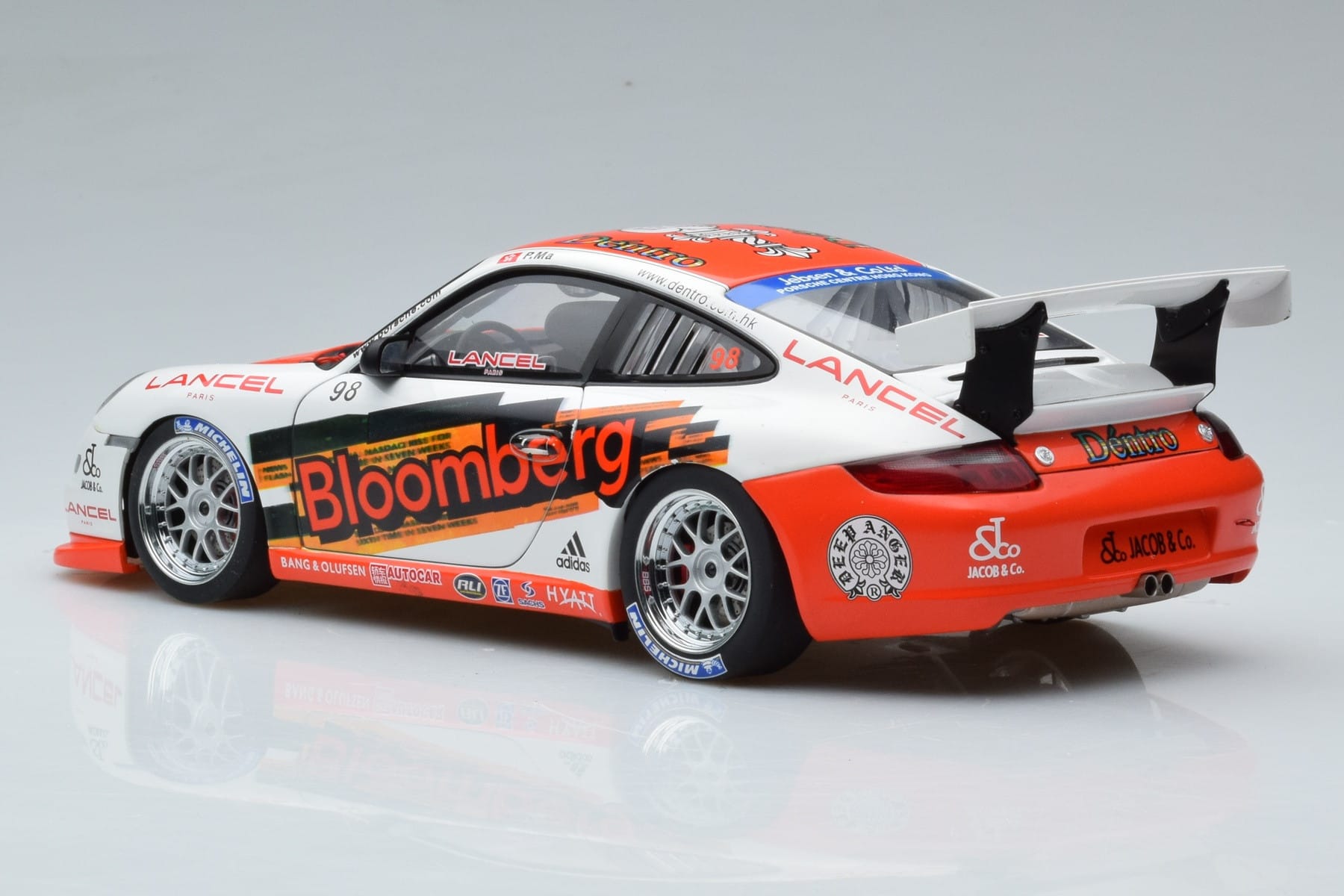 Porsche 911 997 GT3 Cup #98 P. Ma Carrera Cup Asia 2006 AUTOart 1:18 80689 Diecast — photo 6 of 7