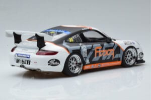 Porsche 911 997 GT3 Cup #33 M. Marsh Carrera Cup Asia 2006 AUTOart 1:18 80782 Diecast — photo 3 of 7