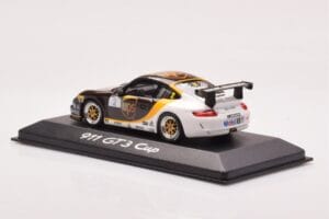 Porsche 911 997 GT3 Cup #2 UPS Holzer 2008 Minichamps 1:43 WAP02002218 Diecast — photo 3 of 4