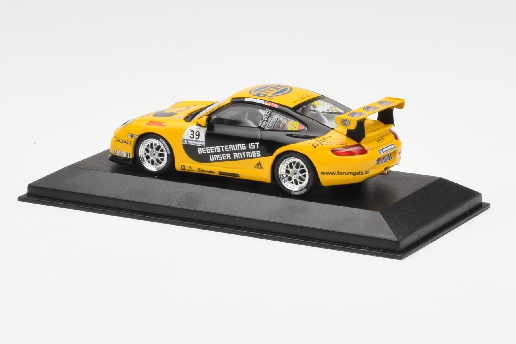 Porsche 911 997 GT3 Cup Tolimit Motorsport #39 Menzel Porsche Supercup 2007 Minichamps 1:43 400066439 Diecast — photo 3 of 4