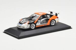 Porsche 911 997 GT3 Cup Noble Group #6 D. Watts Carrera Cup GB 2009 Minichamps 1:43 400076409 Diecast — photo 2 of 4