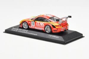 Porsche 911 997 GT3 R ITAS #18 De Lorenzi / Bonetti / Caccia / Bontempelli 24 Hours of Spa 2011 Minichamps 1:43 400118918 Die — photo 3 of 4