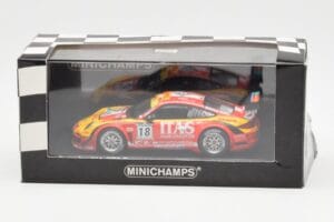 Porsche 911 997 GT3 R ITAS #18 De Lorenzi / Bonetti / Caccia / Bontempelli 24 Hours of Spa 2011 Minichamps 1:43 400118918 Die — photo 4 of 4
