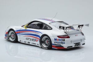 Porsche 911 997 GT3 RSR #1 Presentation Car 2007 AUTOart 1:18 WAP02100618 Diecast — photo 7 of 8