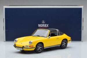 Porsche 911 E Targa Norev 1:18 187643 Diecast — photo 7 of 7