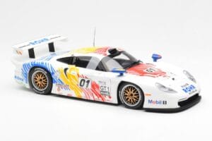 Porsche 911 GT1 #1 A. McNish / R. Sullivan / U. Alzen Rohr Motorsport Daytona 24 Hours 1998 UT Models 1:18 39611 Diecast — photo 4 of 6