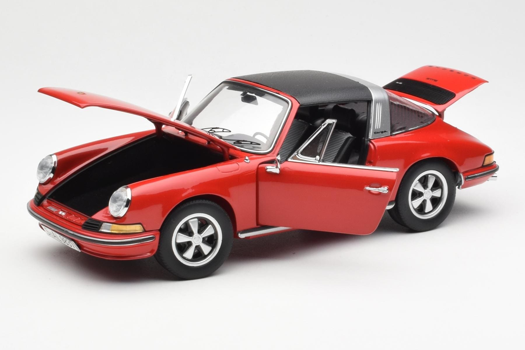 Porsche 911 Targa S Red Schuco 1:18 450036200 Diecast — photo 2 of 9