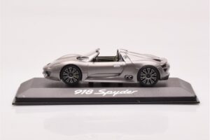 Porsche 918 Spyder Grey Metallic Minichamps 1:43