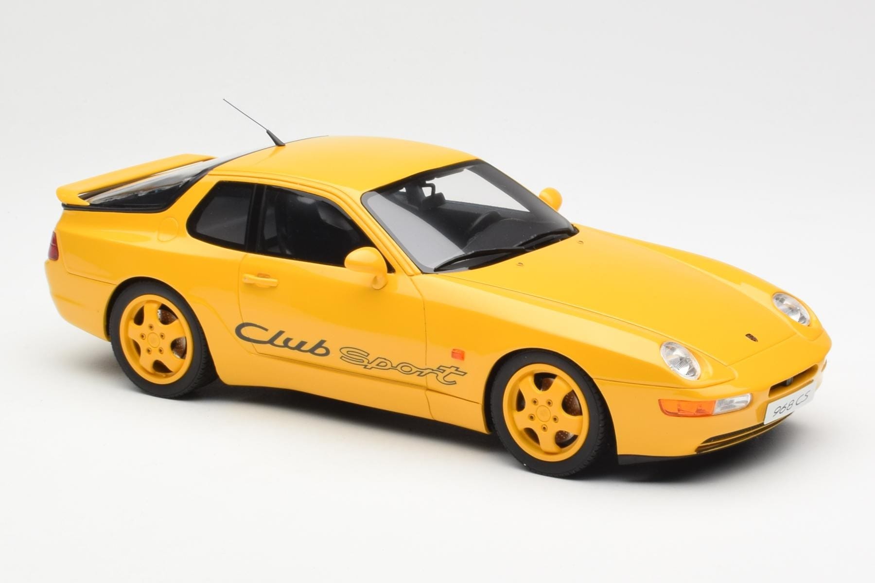 Porsche 968 Clubsport Yellow GT Spirit 1:18 GT129 Resin — photo 4 of 6
