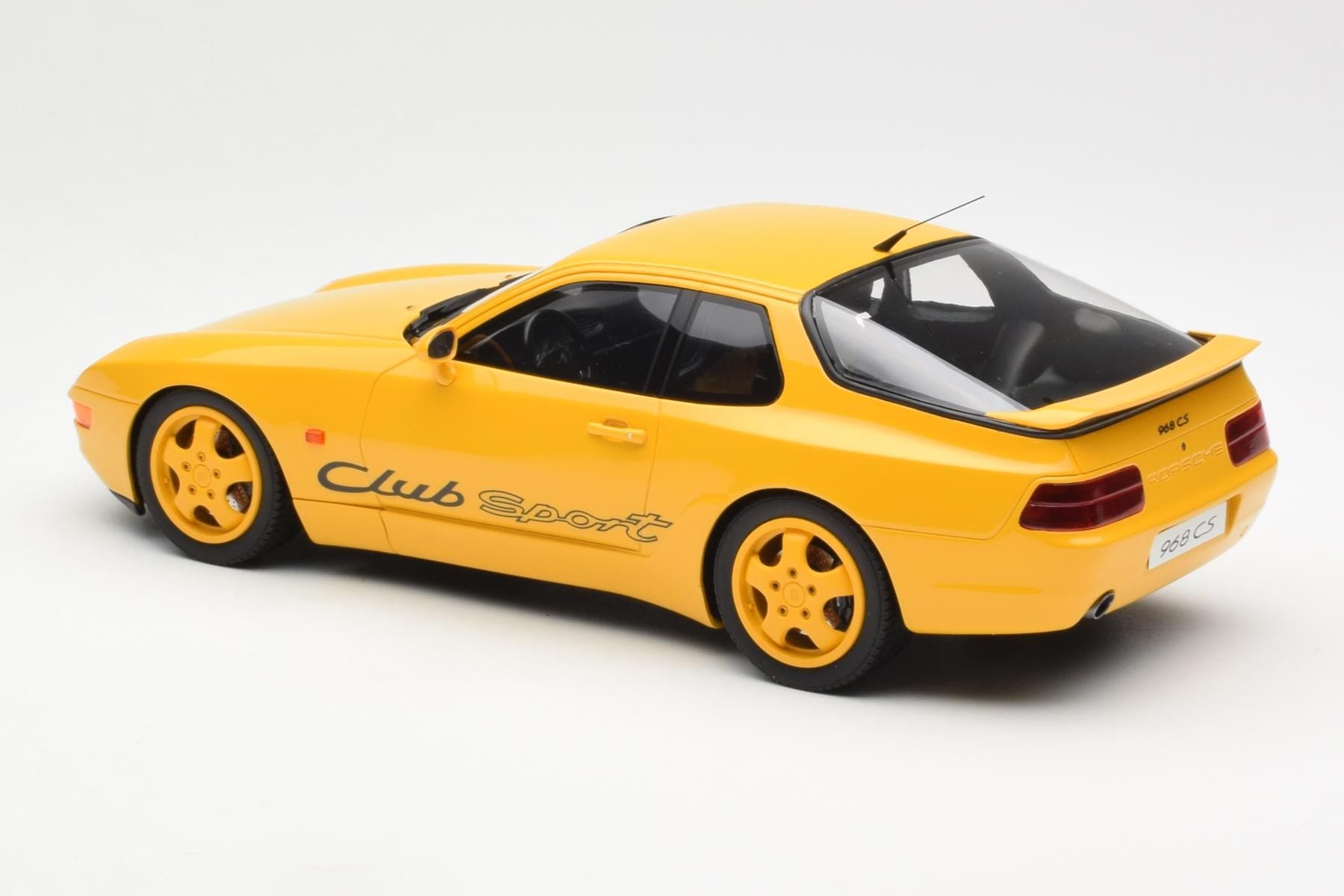 Porsche 968 Clubsport Yellow GT Spirit 1:18 GT129 Resin — photo 5 of 6