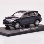 Porsche Cayenne 9PA Diesel Dark Blue Minichamps 1:43 - image 2 of 4