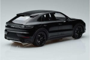 Porsche Cayenne E3 S Coupe Minichamps 1:18 187673 Diecast — photo 2 of 6