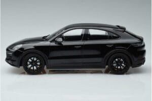 Porsche Cayenne E3 S Coupe Minichamps 1:18 187673 Diecast — photo 3 of 6