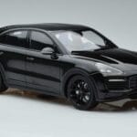 Porsche Cayenne E3 S Coupe Minichamps 1:18 187673 Diecast - image 4 of 6