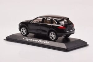 Porsche Cayenne 92A Turbo Black Minichamps 1:43 WAP0200050B Diecast — photo 3 of 4