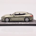 Porsche Panamera 970 S Hybrid Critall Green Minichamps 1:43