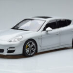 Porsche Panamera 970 Turbo Silver Norev 1:18