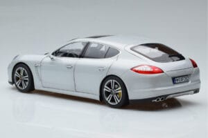 Porsche Panamera 970 Turbo Silver Norev 1:18 187609 Diecast — photo 6 of 7