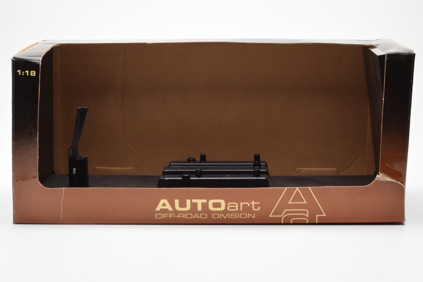 Range Rover P38 4.6 HSE Black Metallic AUTOart 1:18 70017 Diecast — photo 3 of 9