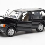 Range Rover P38 4.6 HSE Black Metallic AUTOart 1:18 - image 9 of 9