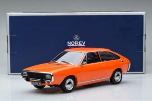 Renault 15 TL Orange Norev 1:18 185350 Diecast — photo 6 of 6