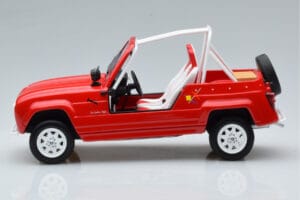 Renault 4L JP4 Red Otto 1:18 OT998 Resin — photo 3 of 6