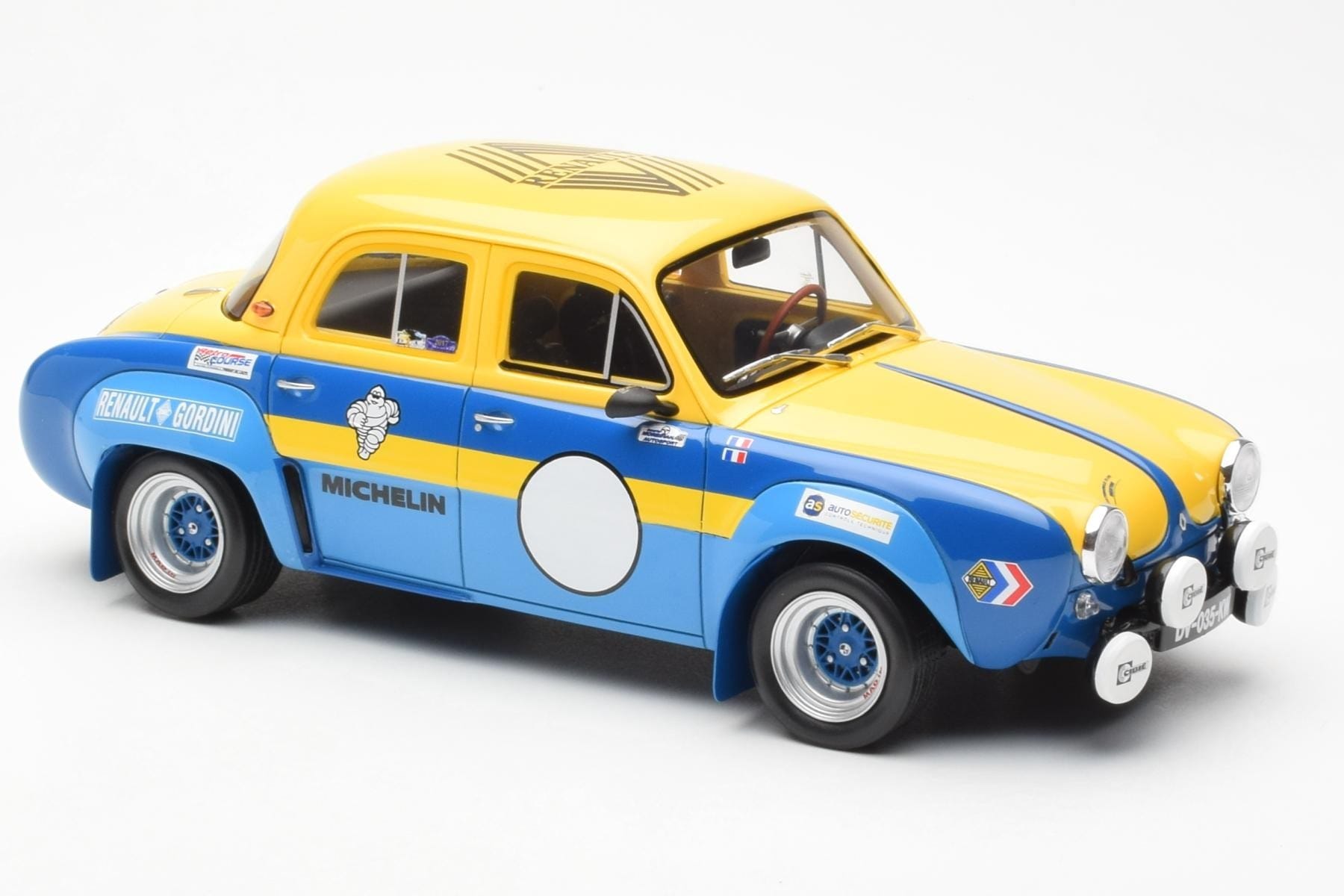 Renault Dauphine Proto 1600 Yellow Otto 1:18 OT1004 Resin — photo 4 of 6