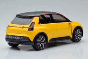 Renault E-Tech Electric Prototype Yellow Otto 1:18 OT406 Resin — photo 2 of 6