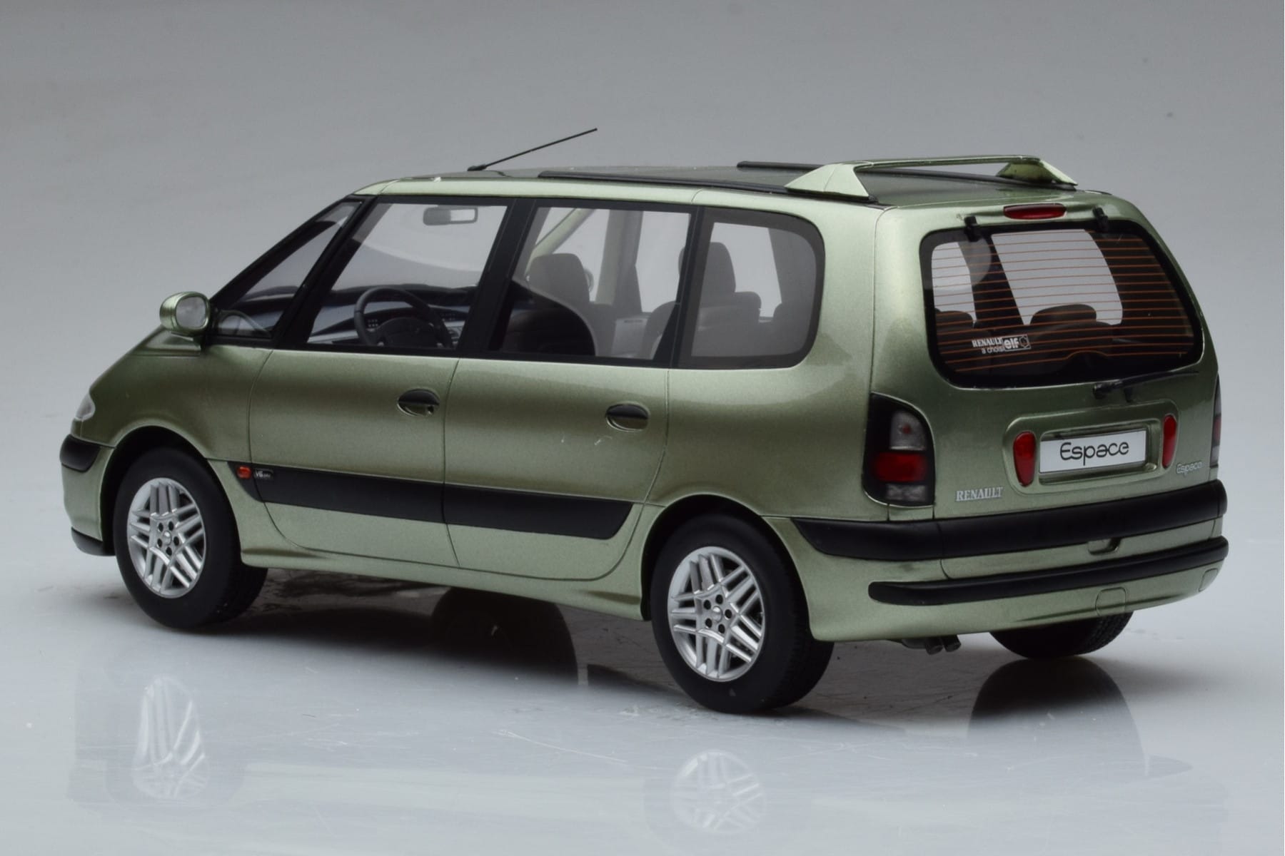 Renault Espace 3 Green Otto 1:18 OT430 Resin — photo 5 of 6