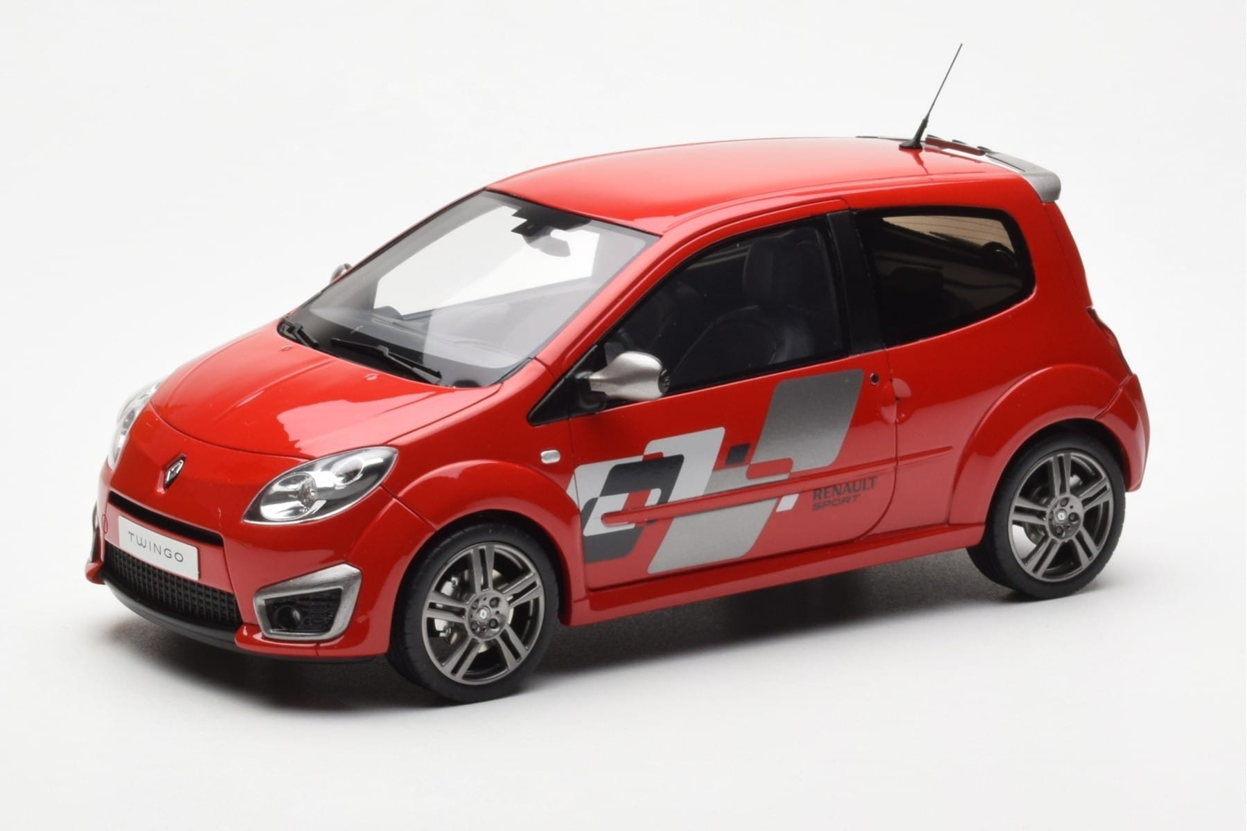 Renault Twingo RS Phase 1 Red Otto 1:18 OT446 Resin