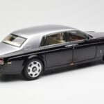 Rolls-Royce Phantom VII EWB Black and Silver Kyosho 1:18 08841BKS - image 3 of 8