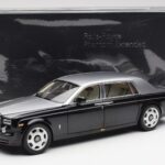 Rolls-Royce Phantom VII EWB Black and Silver Kyosho 1:18 08841BKS - image 8 of 8