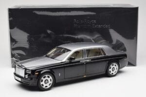 Rolls-Royce Phantom VII EWB Black and Silver Kyosho 1:18 08841BKS Diecast — photo 8 of 8