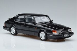 Saab 900 Turbo Mk1 Black Otto 1:18 OT678 Resin — photo 4 of 6