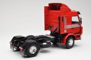 Scania 143M 470 Topline Red MCG 1:18 MCG18142 Diecast — photo 3 of 8