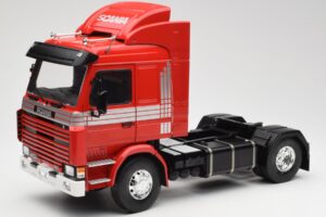 Scania 143M 470 Topline Red MCG 1:18 MCG18142