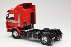 Scania 143M 470 Topline Red MCG 1:18 MCG18142 Diecast — photo 7 of 8