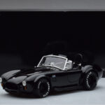 Shelby Cobra 427 S/C Black Kyosho 1:18 - image 9 of 9