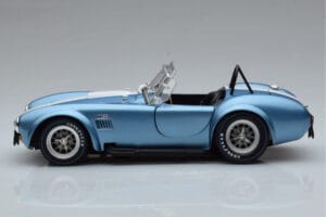 Shelby Cobra 427 S/C Light Blue Kyosho 1:18 08048SBL Diecast — photo 4 of 9