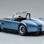 Shelby Cobra 427 S/C Light Blue Kyosho 1:18 - image 6 of 9