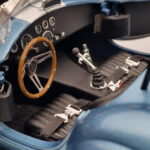 Shelby Cobra 427 S/C Light Blue Kyosho 1:18 - image 7 of 9