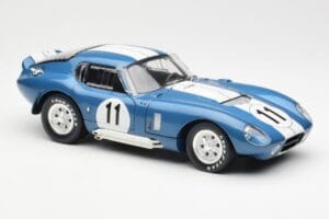 Shelby Daytona Cobra Coupe #11 S. Thompson 24 Hours of Le Mans 1965 CMR 1:18 CMR114 Diecast — photo 6 of 8