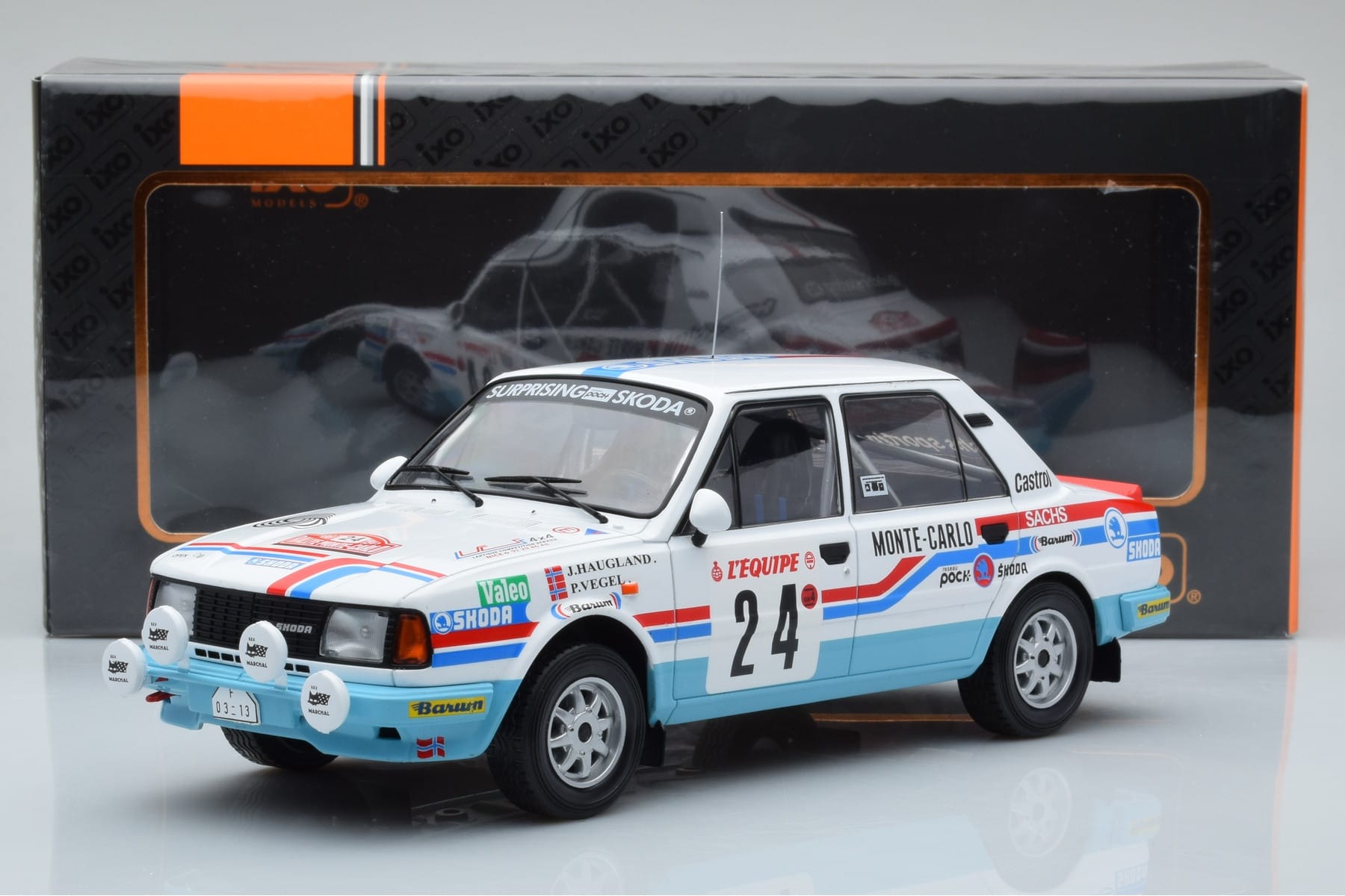 Skoda 130 L Night Version #24 J. Augland Rally Monte Carlo 1987 IXO 1:18 18RMC156 Diecast — photo 6 of 6
